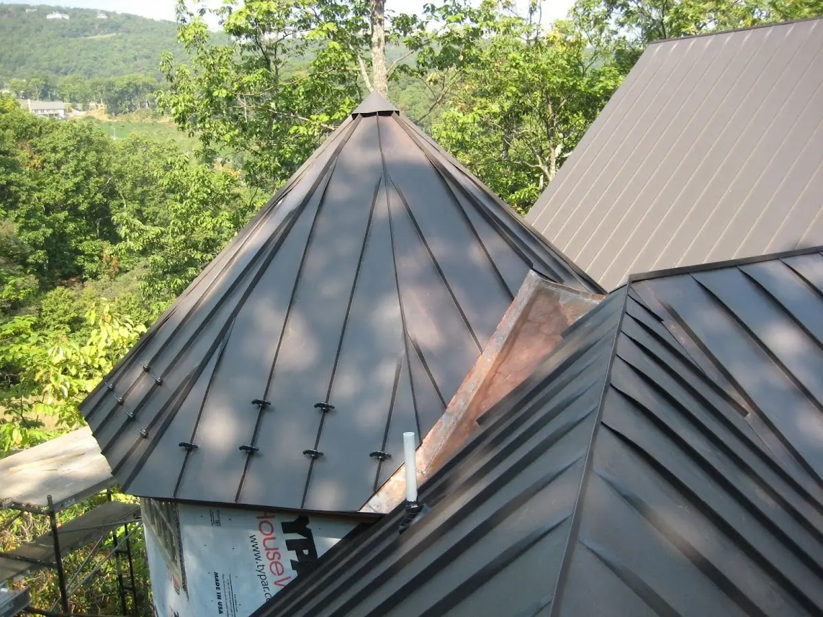 Professional Roof Tarp Installation by Craftsman Roofing in Grafton